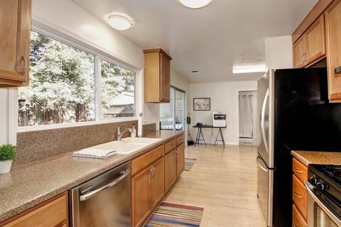 675 Diego Pl, Davis, CA 95616 photo 15