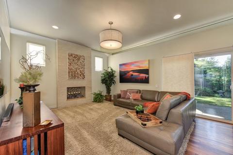 631 Hermosa Pl, Davis, CA 95616 photo 1