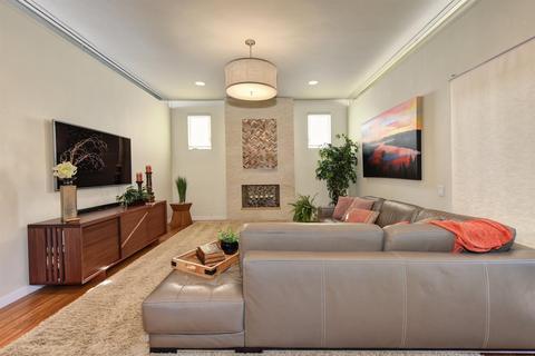 631 Hermosa Pl, Davis, CA 95616 photo 5