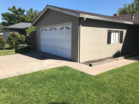 830 Meladee Ln, Galt, CA 95632 photo 2