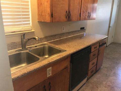 830 Meladee Ln, Galt, CA 95632 photo 5