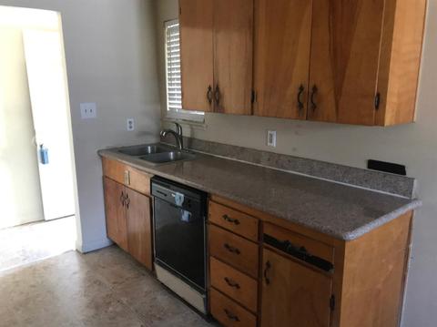 830 Meladee Ln, Galt, CA 95632 photo 4