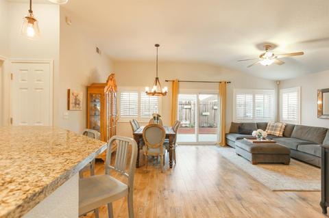 2390 Roualt St, Davis, CA 95618 photo 4