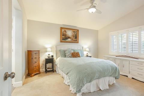 2390 Roualt St, Davis, CA 95618 photo 8