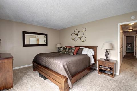 4740 Lake Dr, Carmichael, CA 95608 photo 20