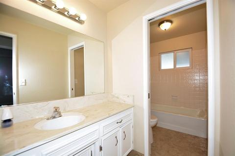 901 Rugby Ln, Modesto, CA 95356 photo 19