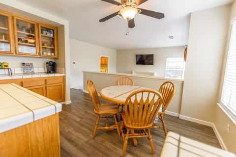 1252 Mohr Cir, Manteca, CA 95337 photo 16