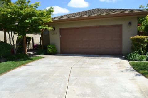 2363 Hyde Park Pl, Lodi, CA 95242 photo 2
