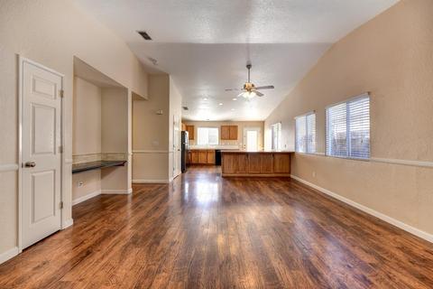 4314 Stromford Way, Mather, CA 95655 photo 6