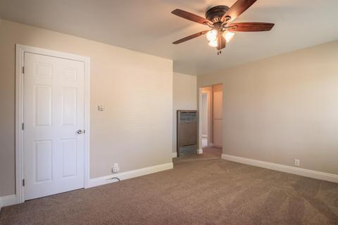 219 Hemlock Ave, Manteca, CA 95337 photo 4