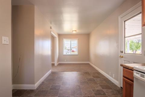 219 Hemlock Ave, Manteca, CA 95337 photo 11