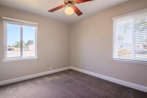 219 Hemlock Ave, Manteca, CA 95337 photo 13
