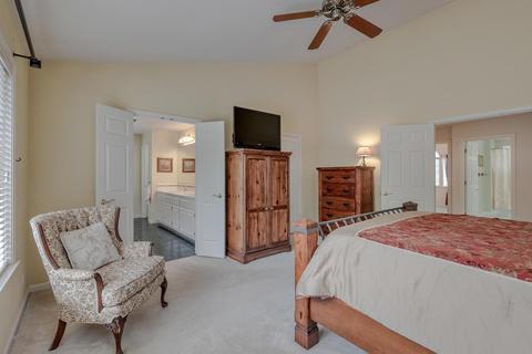 1753 Mariposa Cir, Davis, CA 95618 photo 18