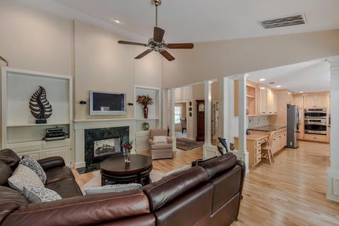 1753 Mariposa Cir, Davis, CA 95618 photo 11