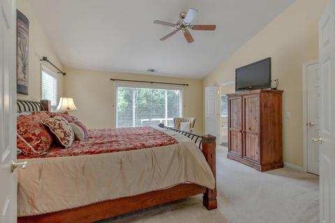 1753 Mariposa Cir, Davis, CA 95618 photo 17