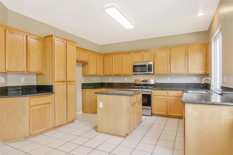 89 E Ferdinand St, Tracy, CA 95376 photo 5