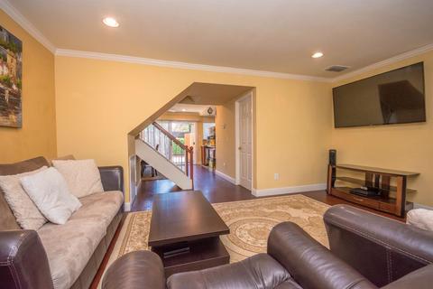 3907 Oak Villa Cir, Carmichael, CA 95608 photo 9