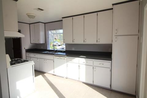 1064 Kyle Pl, Manteca, CA 95337 photo 5