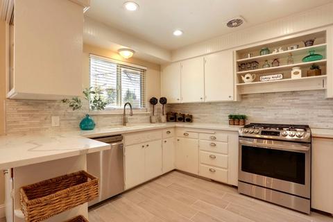 17 N Ham Ln, Lodi, CA 95242 photo 8