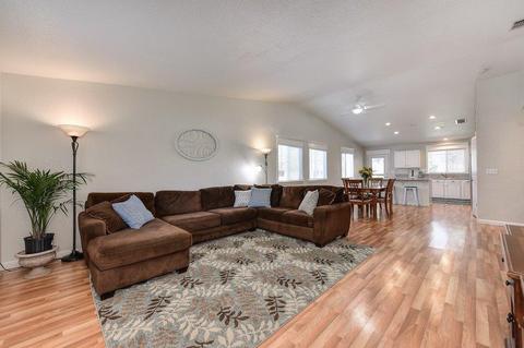 10918 Wethersfield Dr, Mather, CA 95655 photo 3
