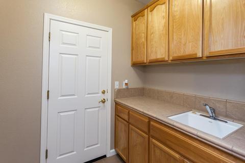 6532 Catkin Ct, Hughson, CA 95326 photo 16