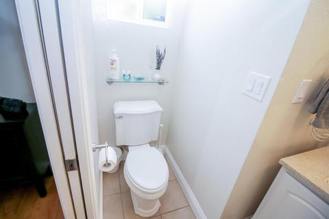1607 L St, Davis, CA 95616 photo 26