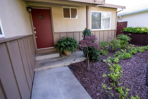 1607 L St, Davis, CA 95616 photo 4