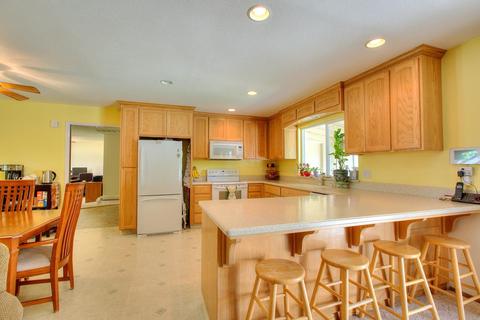 1920 Carleton Dr, Turlock, CA 95382 photo 12