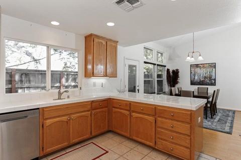 2416 Halsey Cir, Davis, CA 95618 photo 8