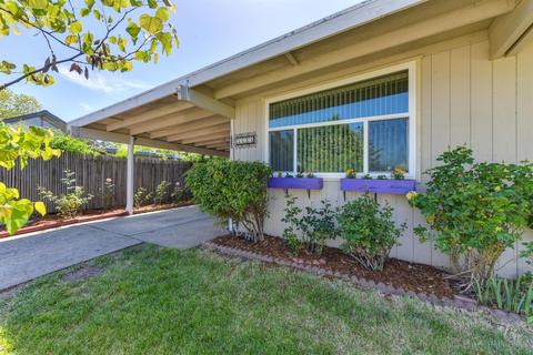 4625 Foster Way, Carmichael, CA 95608 photo 1