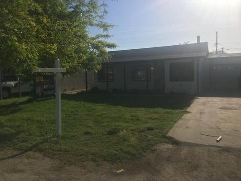 1412 Normandy Dr, Modesto, CA 95351 photo 1