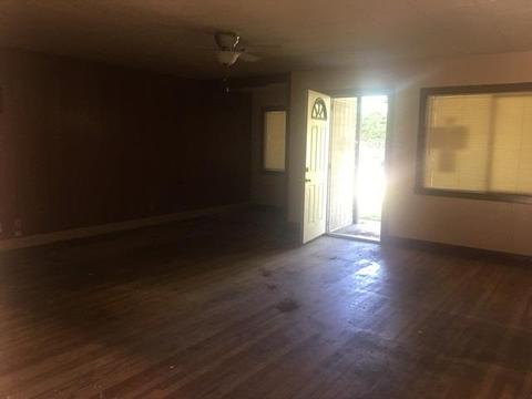 1412 Normandy Dr, Modesto, CA 95351 photo 2