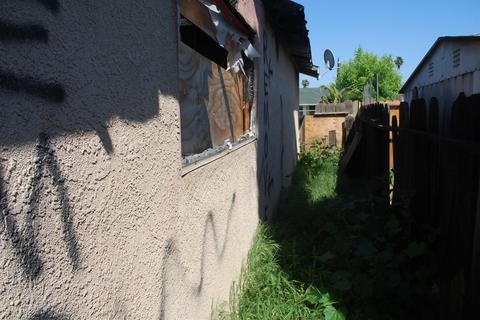 809 Musick Ave, Modesto, CA 95351 photo 2