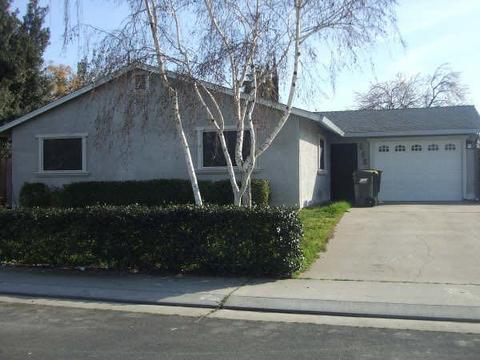 658 Steven Pl, Lathrop, CA 95330 photo 1
