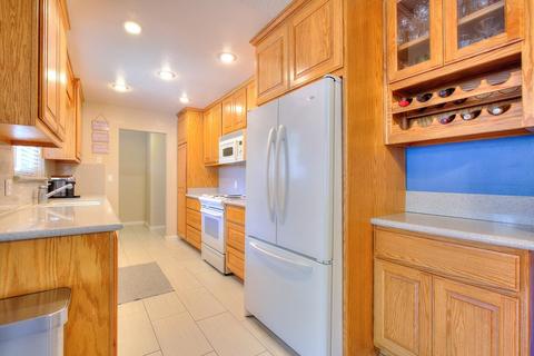 1701 Elizabeth Ave, Modesto, CA 95355 photo 5