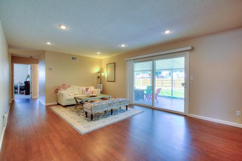 1701 Elizabeth Ave, Modesto, CA 95355 photo 10