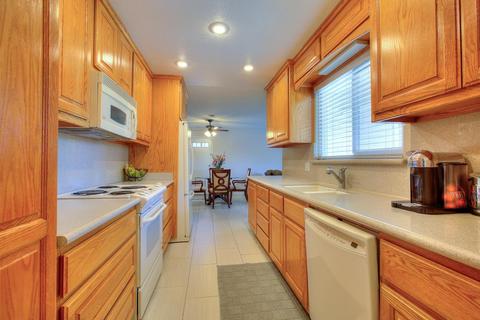 1701 Elizabeth Ave, Modesto, CA 95355 photo 4
