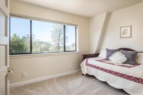 21240 This Is It Ln, Colfax, CA 95713 photo 16
