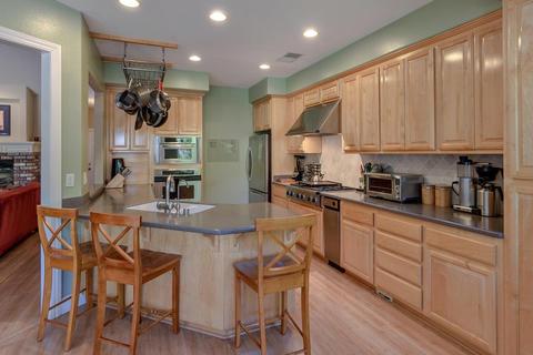 3927 Wintun Pl, Davis, CA 95618 photo 4