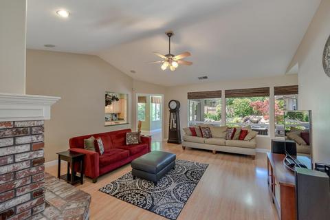 3927 Wintun Pl, Davis, CA 95618 photo 2