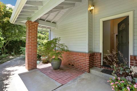 2017 Cochran Rd, Lodi, CA 95242 photo 2