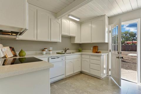 318 E Lowell Ave, Tracy, CA 95376 photo 20