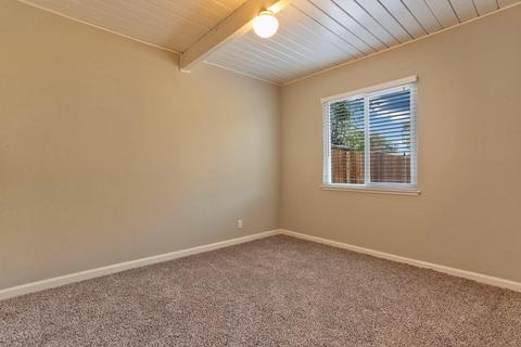 318 E Lowell Ave, Tracy, CA 95376 photo 16
