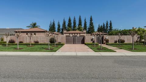 7462 River Nine Dr, Modesto, CA 95356 photo 2