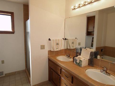 1742 Orange Ave, Patterson, CA 95363 photo 22