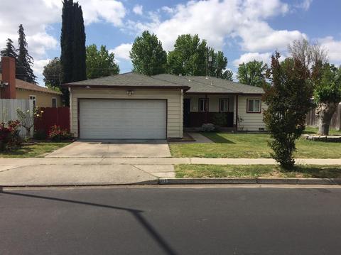 1314 Mount Vernon Dr, Modesto, CA 95350 photo 1