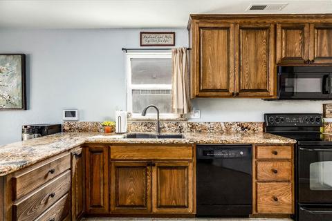 2509 Black Walnut Dr, Modesto, CA 95355 photo 11