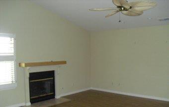 703 E Century Pl, Lodi, CA 95240 photo 4