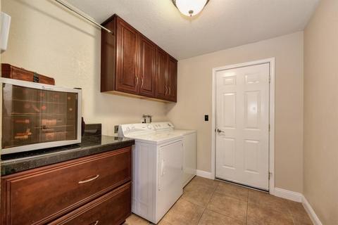 8686 Central Ave, Orangevale, CA 95662 photo 14