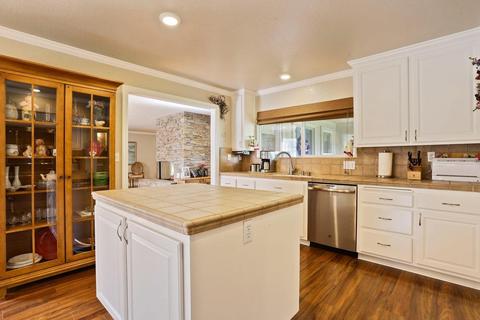 910 Tehama Dr, Lodi, CA 95242 photo 19